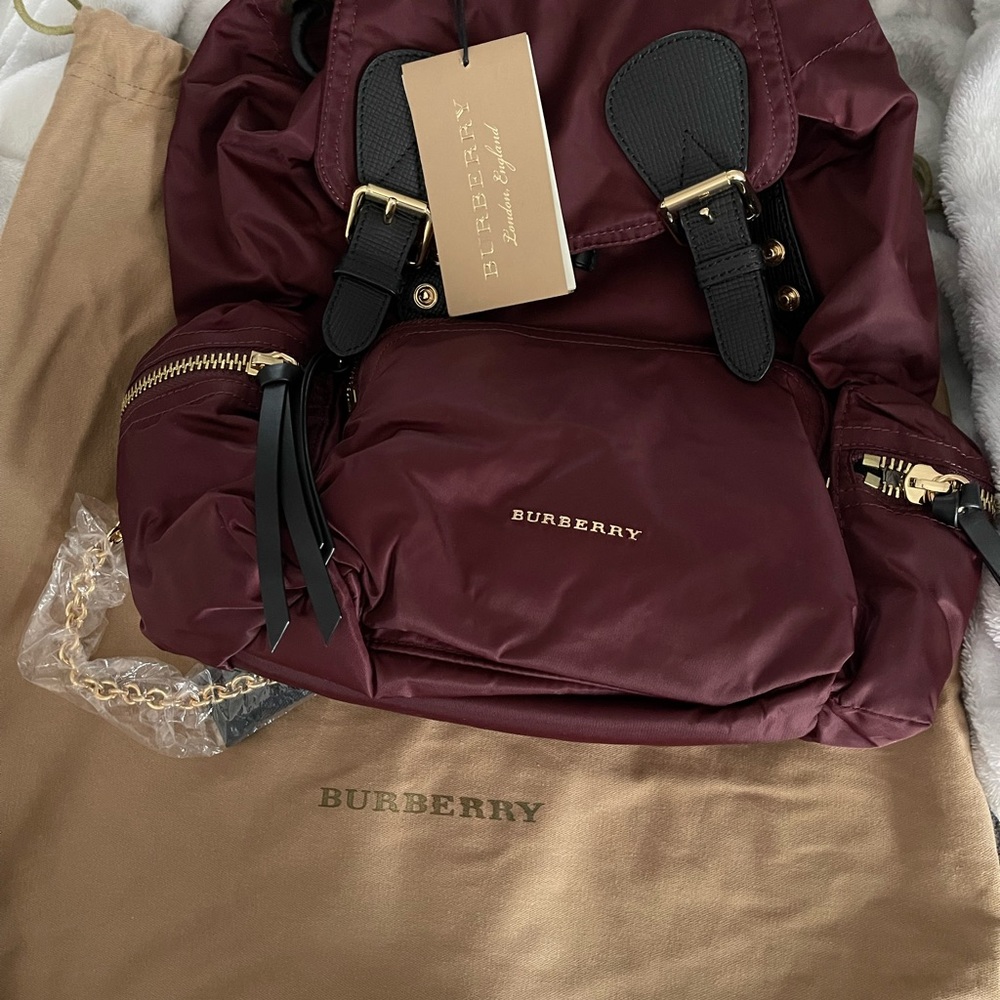 Burberry Bag Pack burgundy color mid size NWT 100% Authentic - Picture 8 of 11